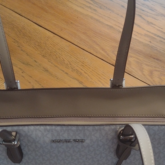 Michael Kors Gilly Bright white and grey Large Travel tote.